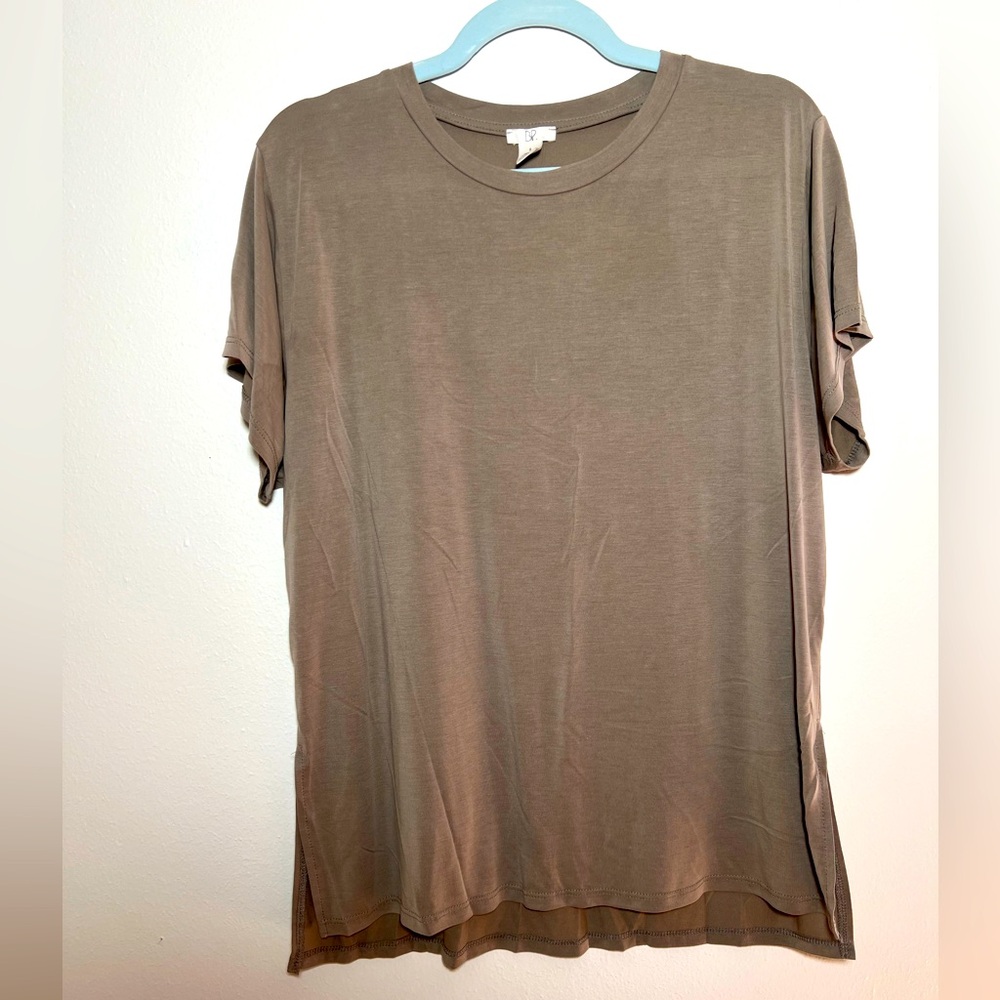 BP sleek slit side Tee size small grey tan stone colored Nordstrom Brand